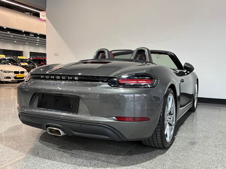 Фото 7 - Porsche 718