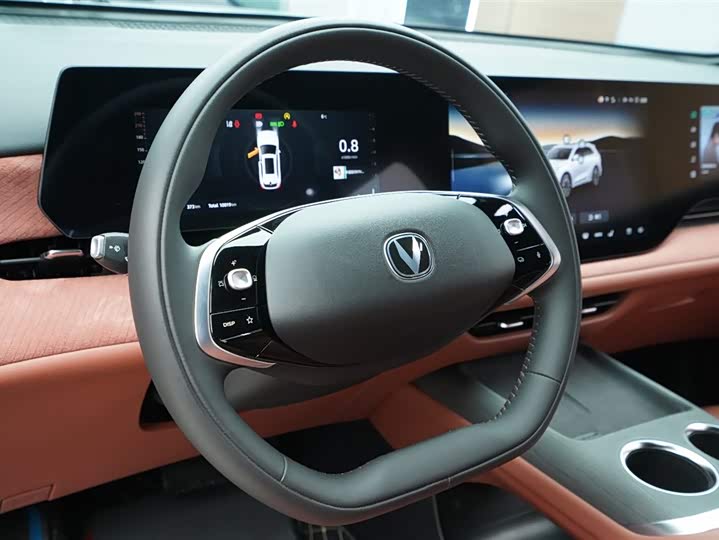 Фото 6 - Changan CS75 Plus