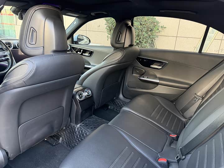 Фото 6 - Mercedes-Benz C-Class