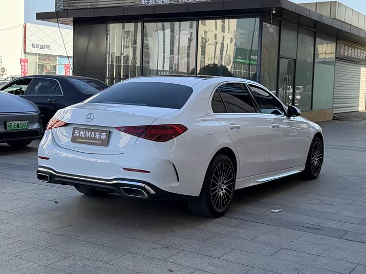 Фото 9 - Mercedes-Benz C-Class