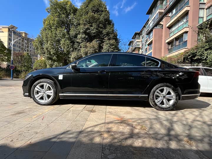 Фото 7 - Volkswagen Magotan