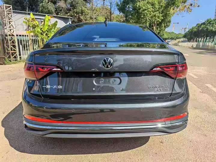 Фото 9 - Volkswagen Sagitar L
