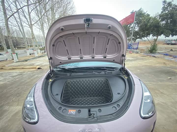 Фото 6 - Geely Galaxy Geome