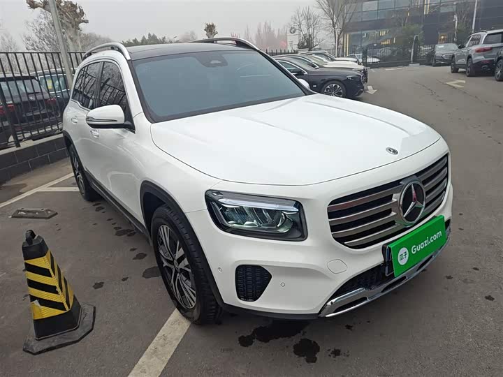 Фото 4 - Mercedes-Benz GLB-Class