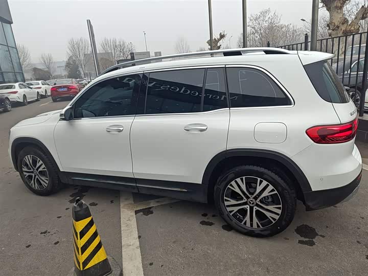 Фото 5 - Mercedes-Benz GLB-Class