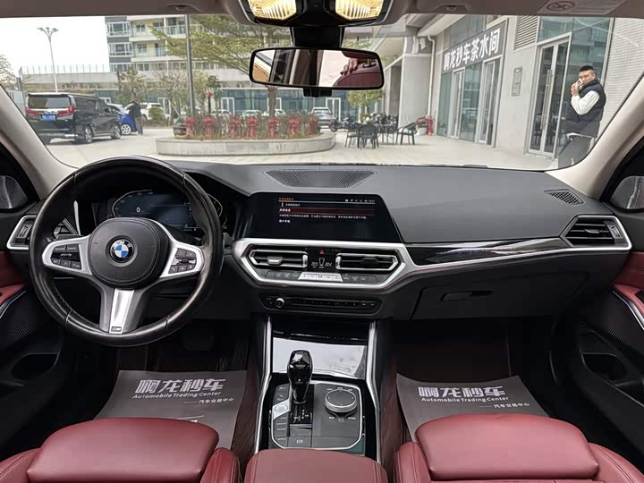 Фото 9 - BMW 3 Series
