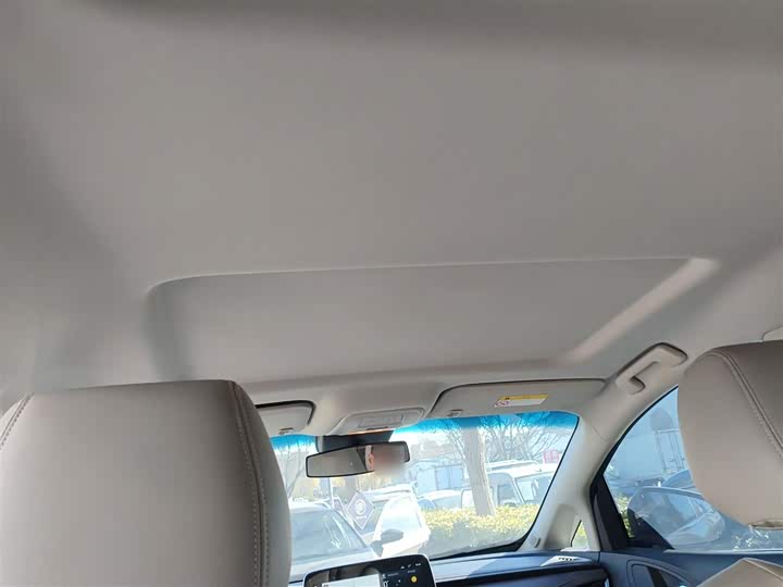 Фото 8 - Buick GL8 ES