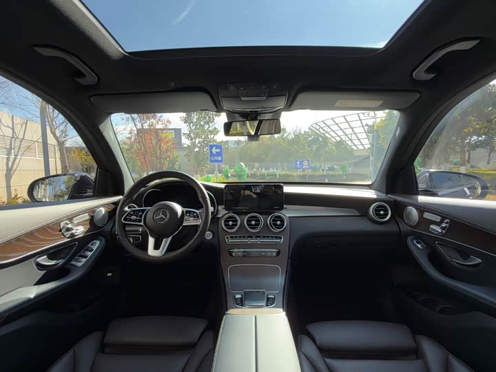 Фото 5 - Mercedes-Benz GLC-Class