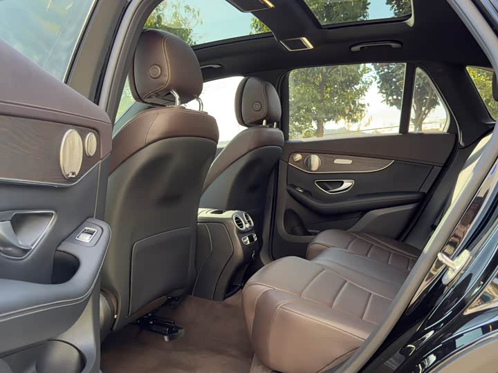 Фото 6 - Mercedes-Benz GLC-Class