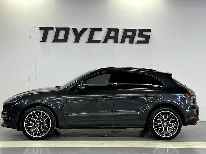 Фото 2 - Porsche Macan