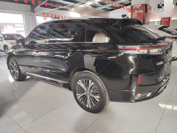 Фото 5 - Honda UR-V