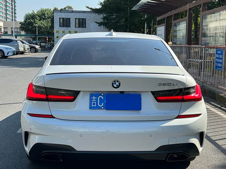 Фото 3 - BMW 3 Series