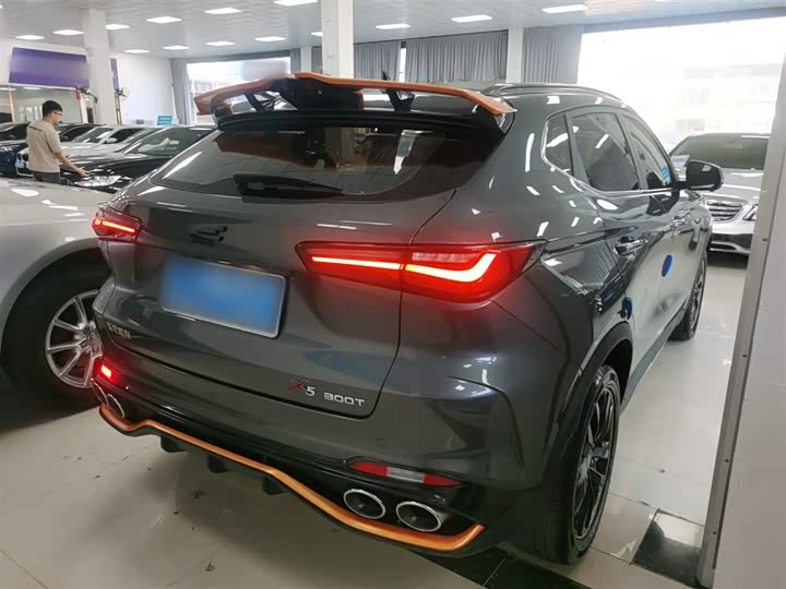 Фото 7 - Changan Oshan X5