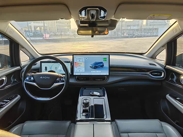 Фото 4 - GAC Aion V