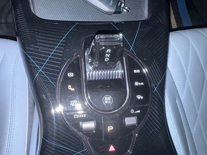 Фото 8 - BYD Seal