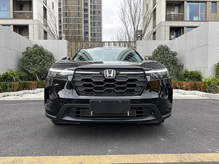 Фото 2 - Honda HR-V