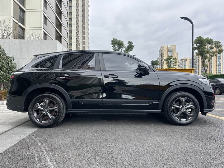 Фото 4 - Honda HR-V