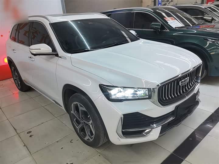 Фото 4 - Geely Monjaro