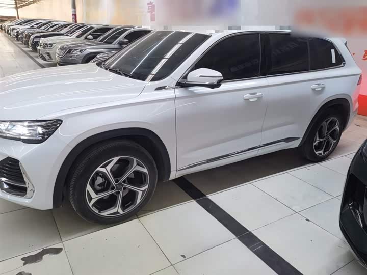 Фото 5 - Geely Monjaro