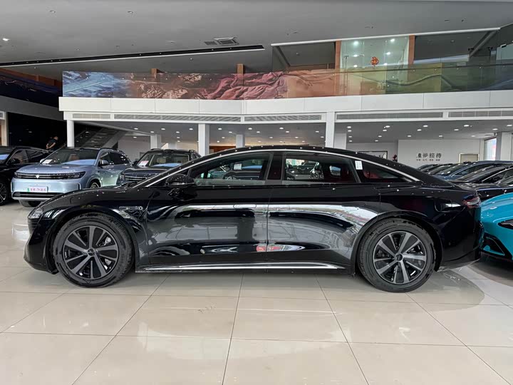 Фото 7 - Luxeed S7