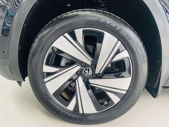 Фото 3 - Volkswagen Teramont Pro