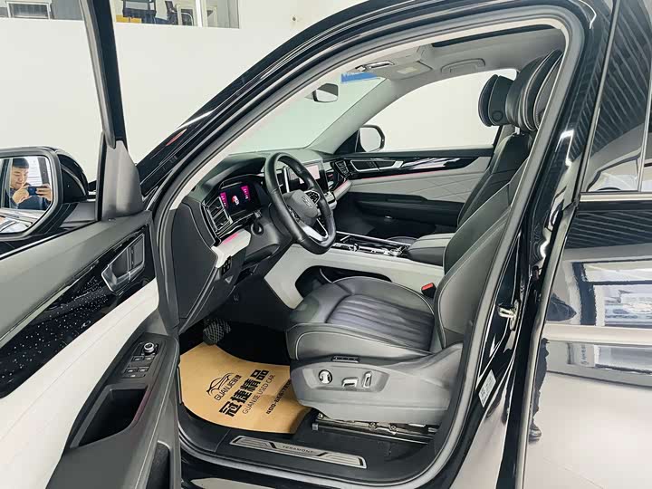 Фото 4 - Volkswagen Teramont Pro