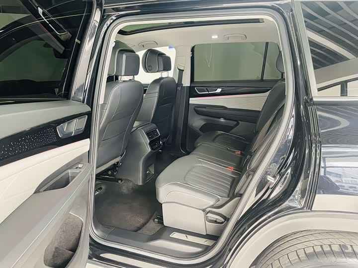 Фото 9 - Volkswagen Teramont Pro