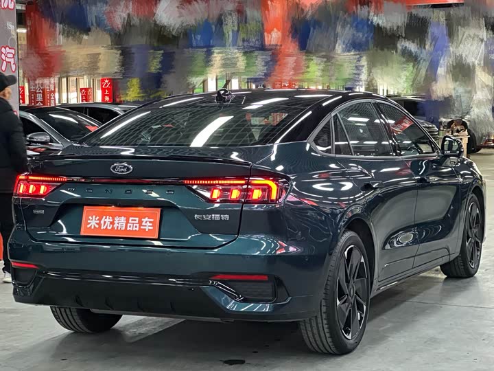 Фото 7 - Ford Mondeo