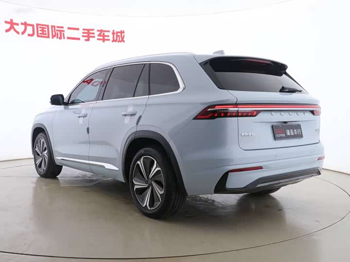 Фото 3 - Geely Monjaro