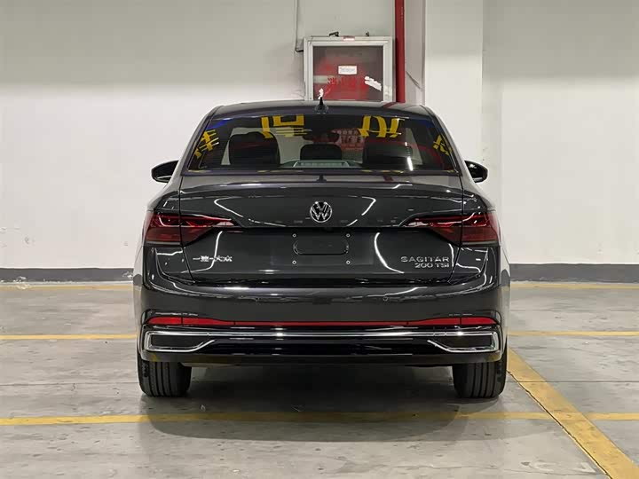 Фото 6 - Volkswagen Sagitar L