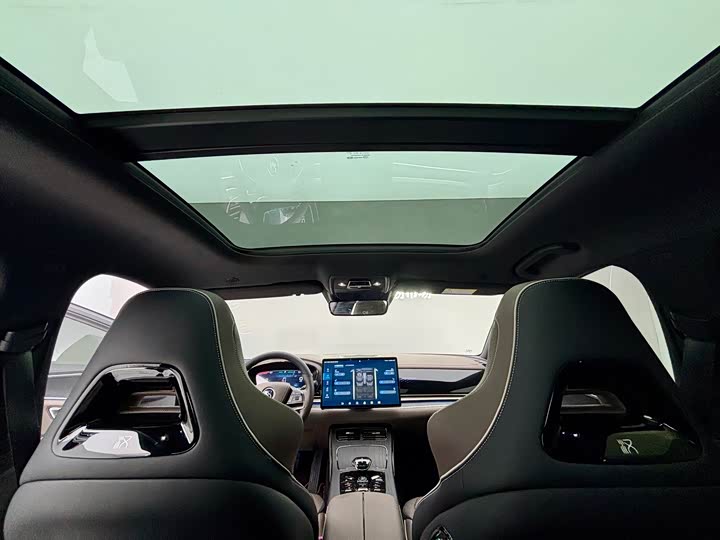 Фото 6 - BYD Han