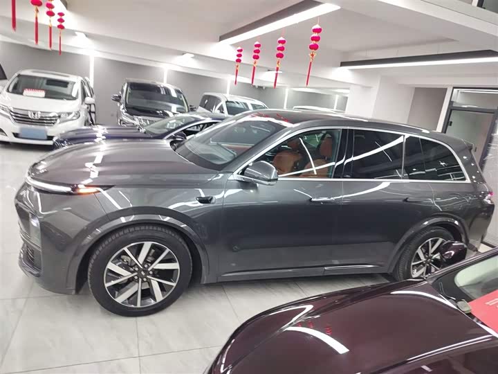 Фото 5 - LiXiang L8