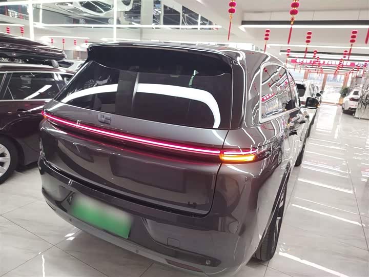 Фото 7 - LiXiang L8