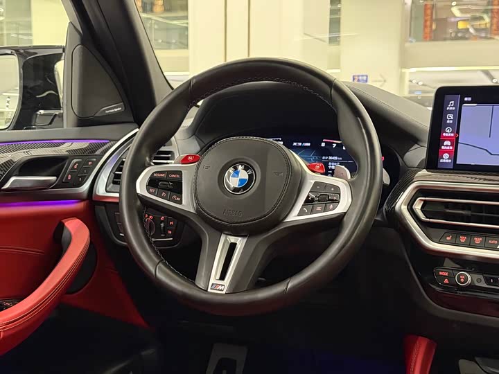 Фото 9 - BMW X3 M