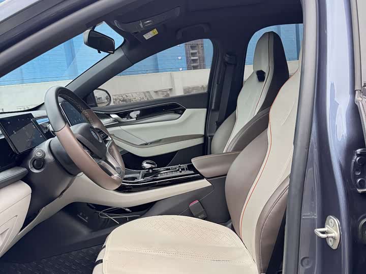 Фото 9 - BYD Qin Plus