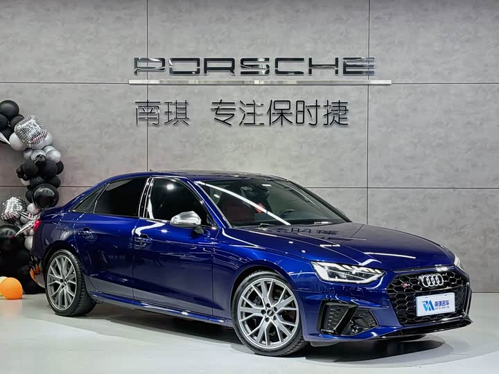 Фото 3 - Audi S4