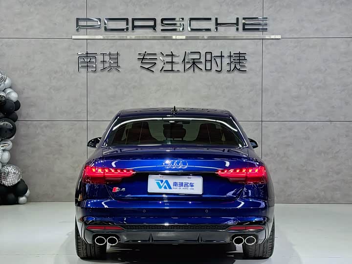 Фото 5 - Audi S4