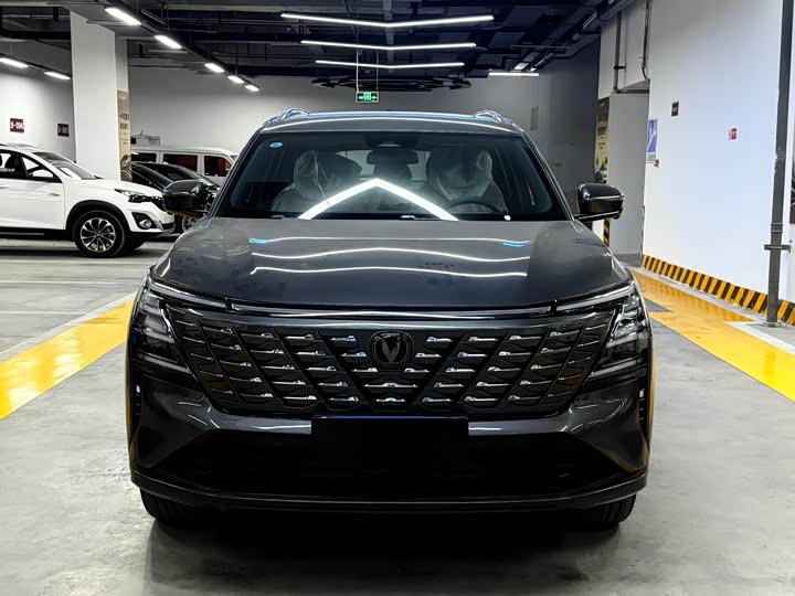 Фото 2 - Changan CS75 Plus