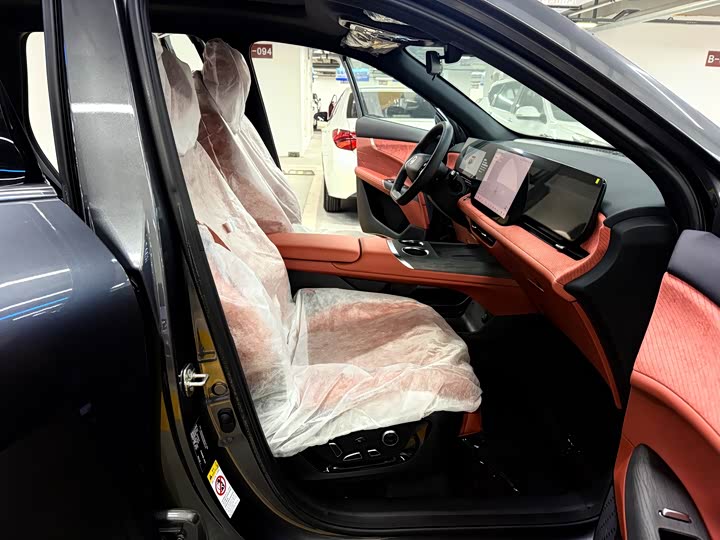 Фото 8 - Changan CS75 Plus