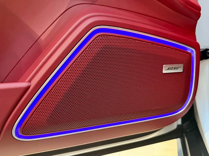 Фото 6 - Porsche Panamera