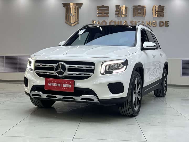 Фото 1 - Mercedes-Benz GLB-Class