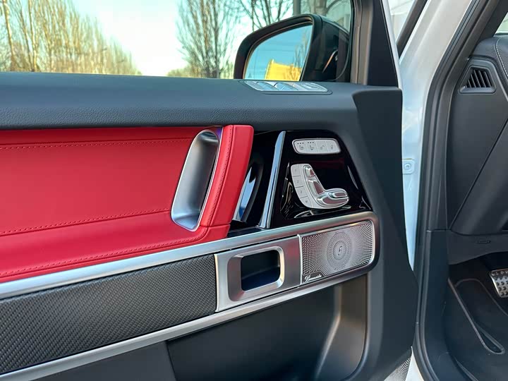 Фото 5 - Mercedes-Benz G-Class AMG