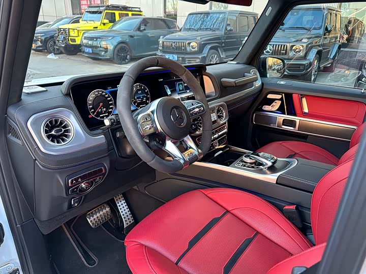 Фото 6 - Mercedes-Benz G-Class AMG