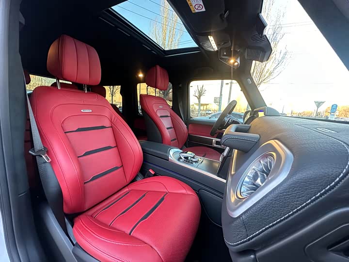 Фото 9 - Mercedes-Benz G-Class AMG