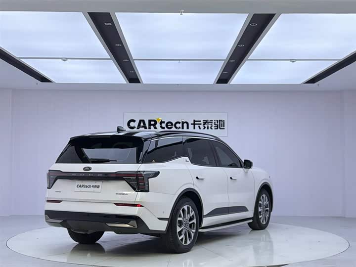 Фото 5 - Ford Edge