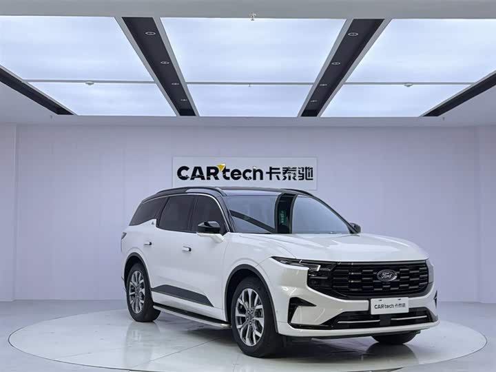 Фото 7 - Ford Edge