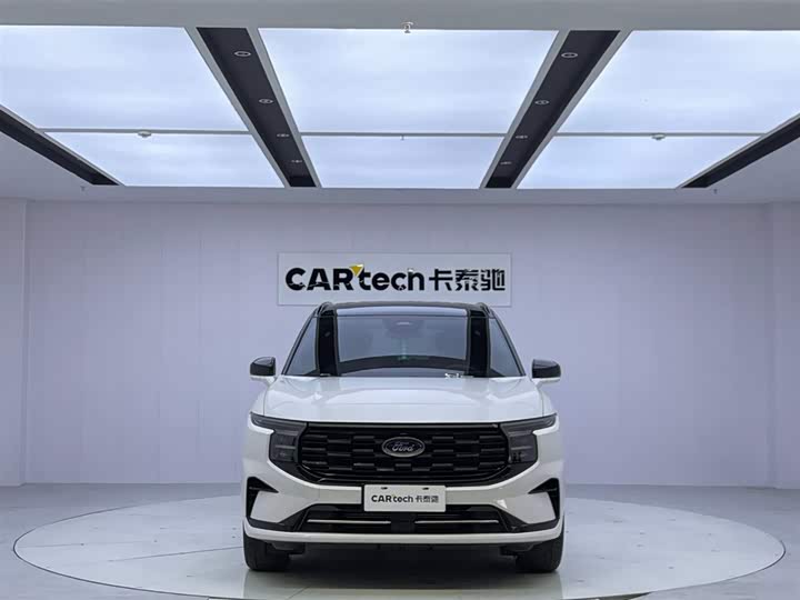 Фото 8 - Ford Edge