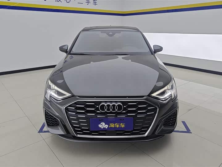 Фото 2 - Audi A3