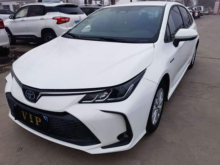 Фото 1 - Toyota Corolla