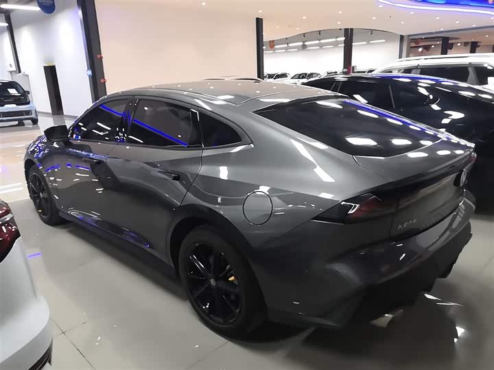 Фото 5 - Changan UNI-V Hybrid